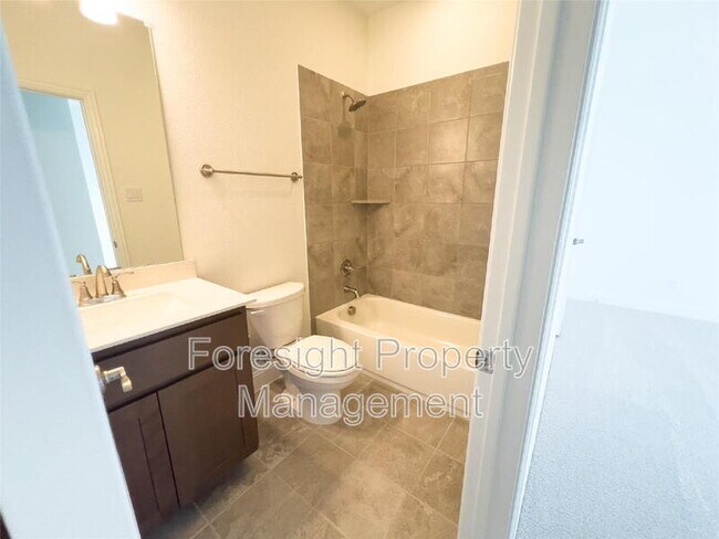 Building Photo - 3228 Willena Rd