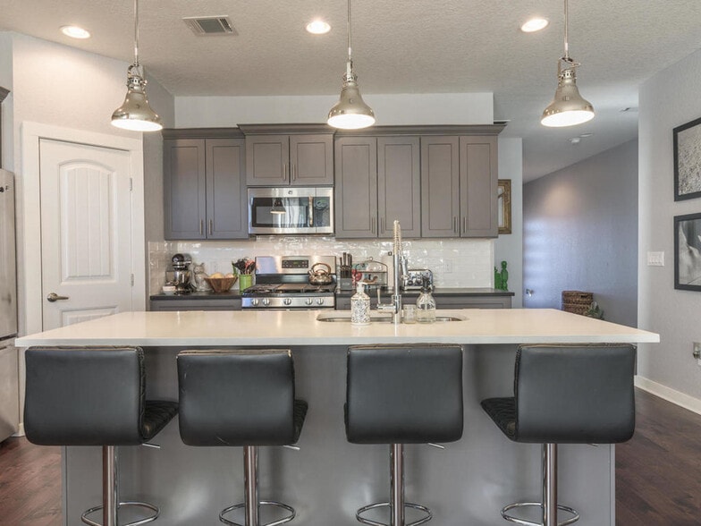 Building Photo - 503 Kemp St