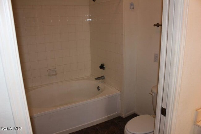 Building Photo - 7009 E Acoma Dr