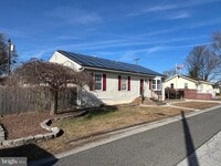 Building Photo - 254 G St