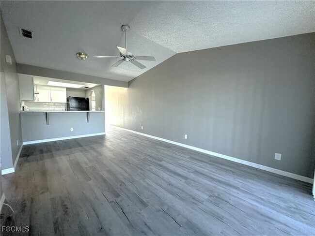 Building Photo - 829 Gleason Pkwy