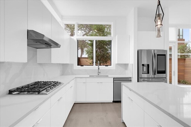 Building Photo - 1776 Mondrian Cir