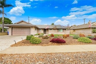 Building Photo - 1277 W 14th St