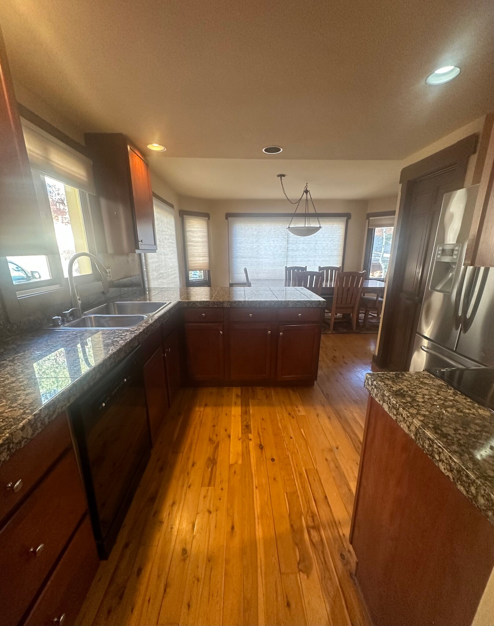 Building Photo - 4098 Timbervale Dr