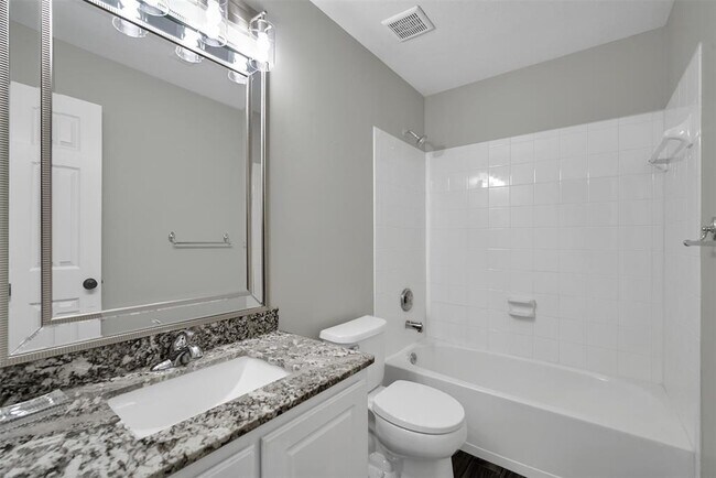 Building Photo - 38 Tivoli Garden Ct