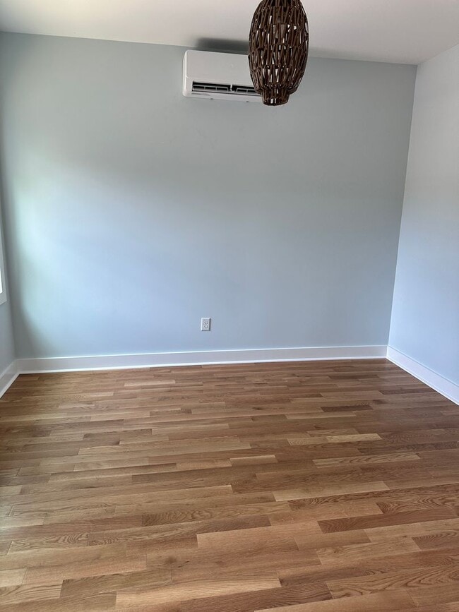 Building Photo - 1 Bedroom New Construction Home Close to S...