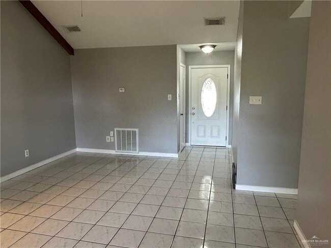 Building Photo - 1512 W Cherry Blossom Cir