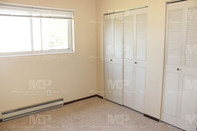 Building Photo - 1709 Banyan Dr