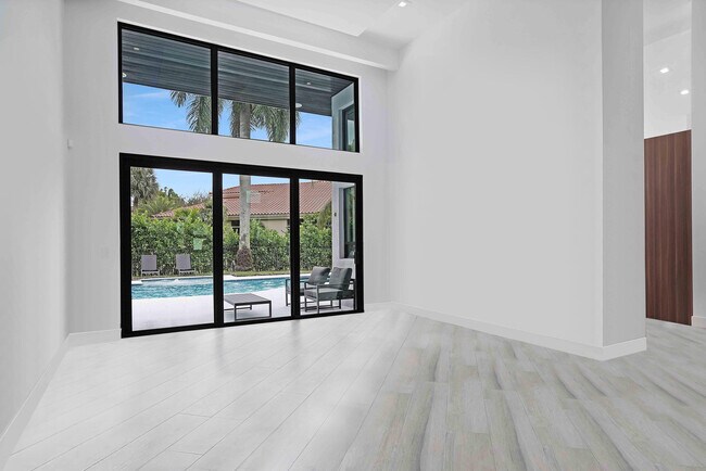 Building Photo - 3025 NW 61st St