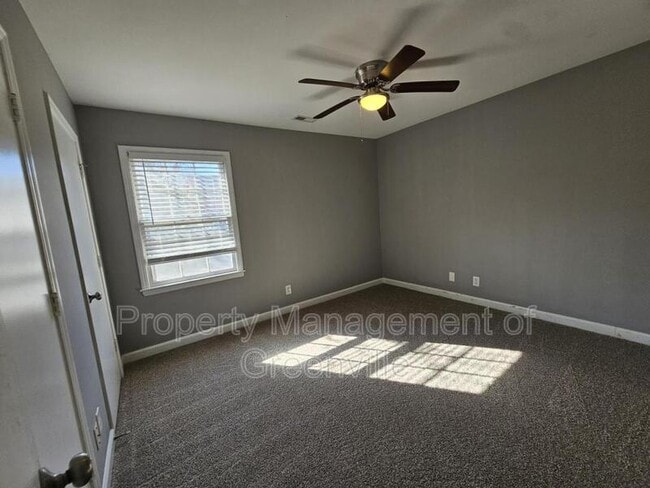 Building Photo - 1438 Dover Rd