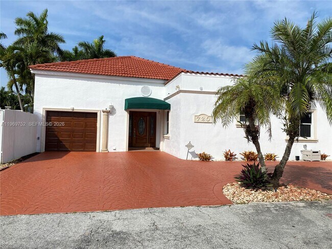 Building Photo - 720 NW 123rd Ave