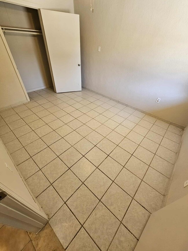 Building Photo - 4115 Bering St