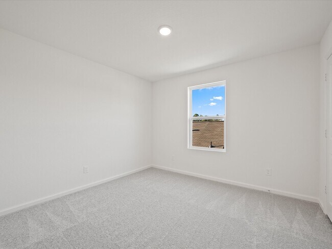 Building Photo - 608 Craven St