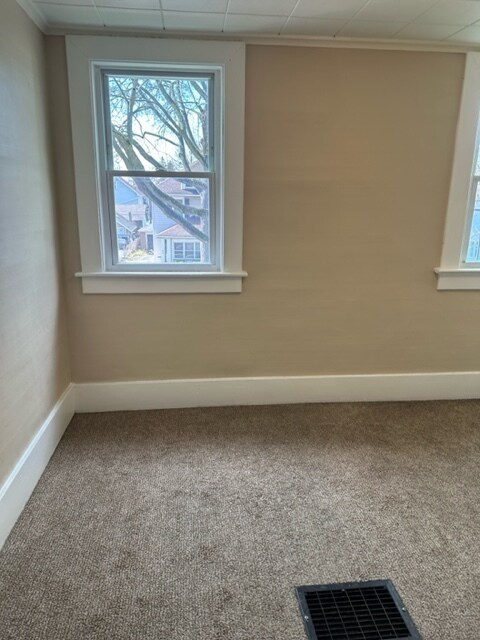 Building Photo - 90 Mayflower St