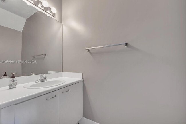 Building Photo - 2590 Cordoba Bend