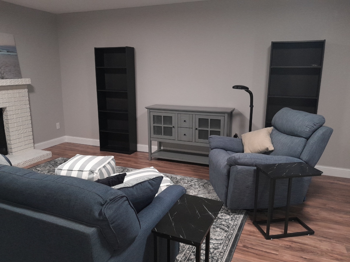 Building Photo - 15423 Trillium Cir
