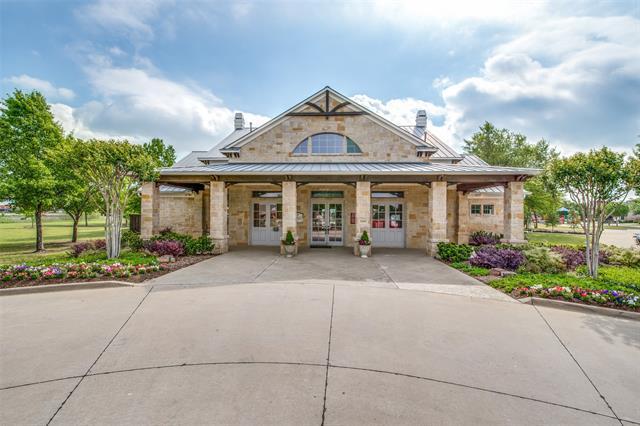 Building Photo - 1016 Lake Sierra Wy