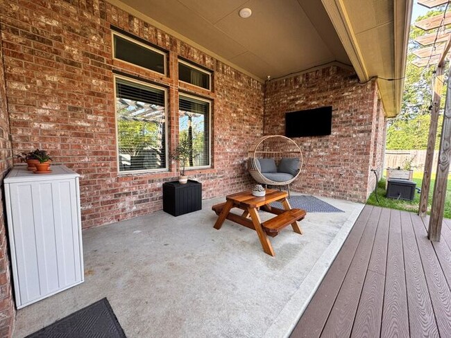 Building Photo - 8330 Sands Bank Ln