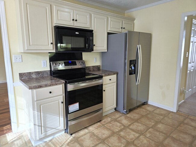 Building Photo - 1764 Tamarind Way