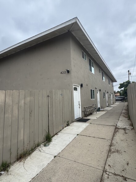 Building Photo - 422 Grand Ave