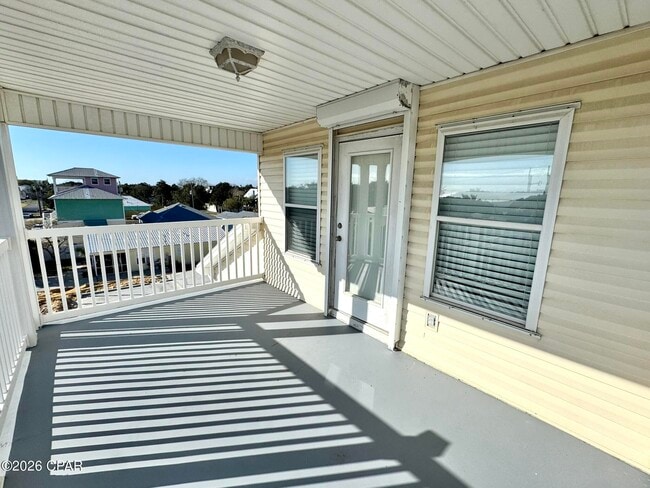 Building Photo - 13800 Pelican St