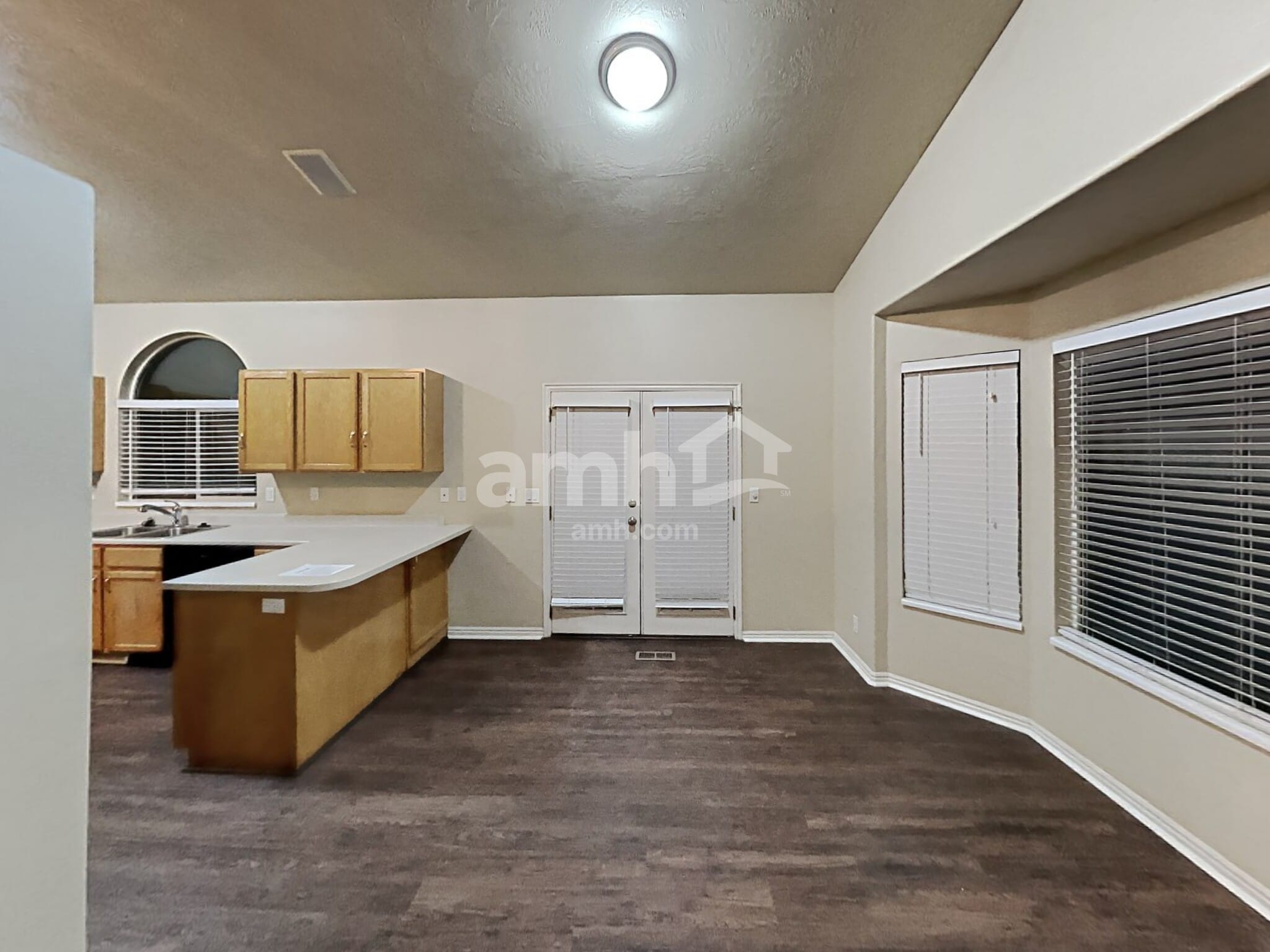 Building Photo - 6398 S Clover Creek Ln