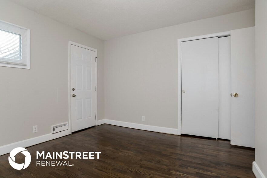 Building Photo - 1322 Kiowa St