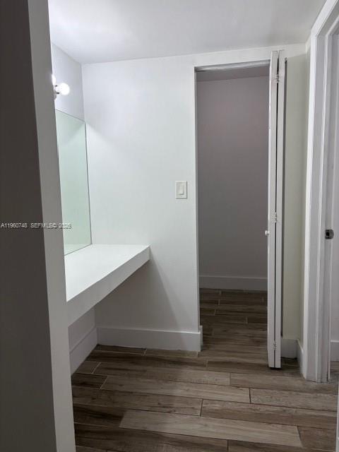 Building Photo - 5510 N Lakewood Cir