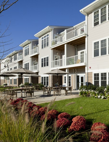 Primary Photo - Ocean Shores Apartments