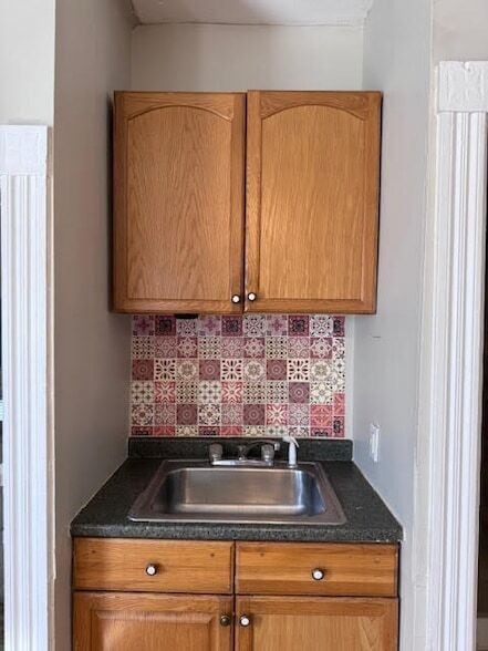 Building Photo - 52 Canton St