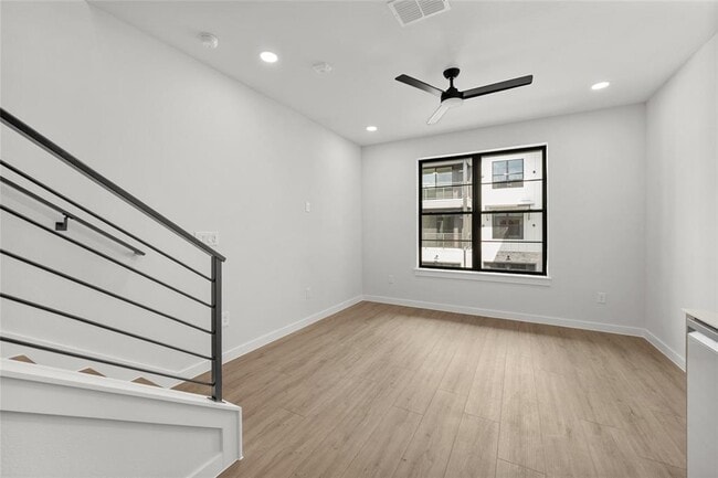 Building Photo - 630 Central Pkwy