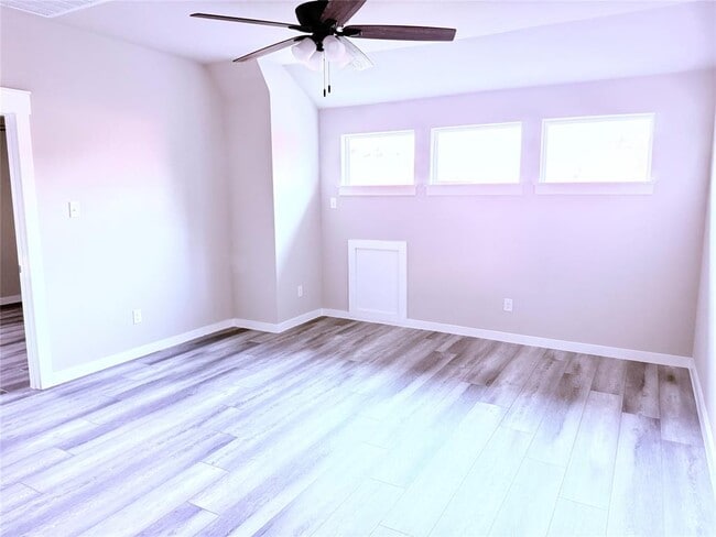 Building Photo - 17101 Crane Fly Dr