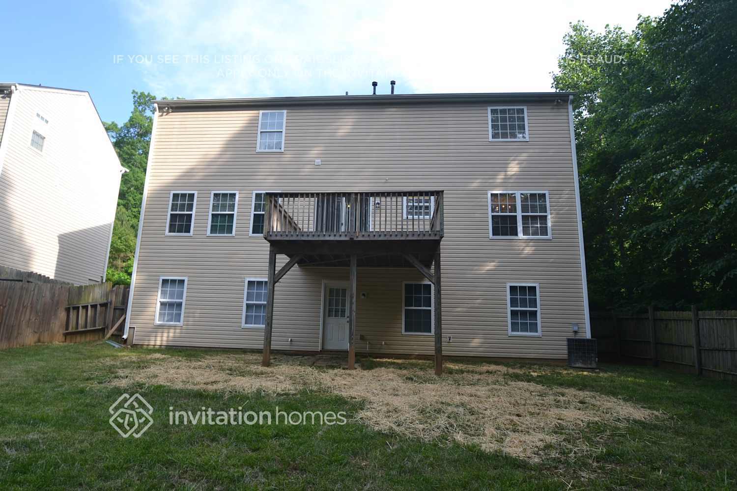 Building Photo - 6625 Forest Cross Dr