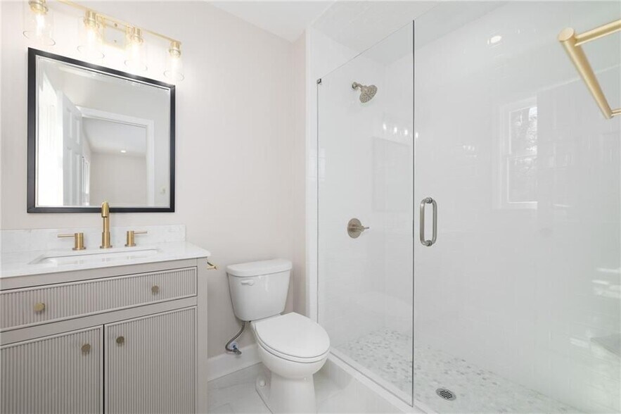 Building Photo - 1854 Cooper Lake Dr SE