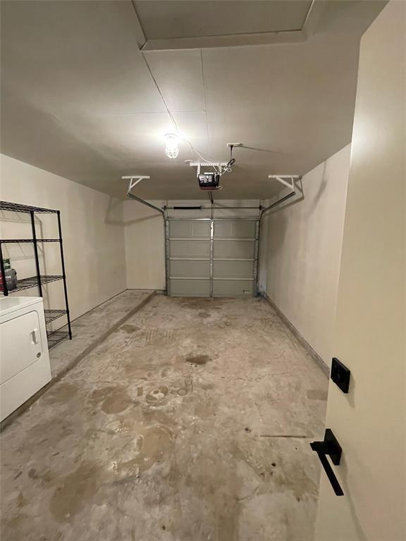 Building Photo - 4805 Bergfield Dr
