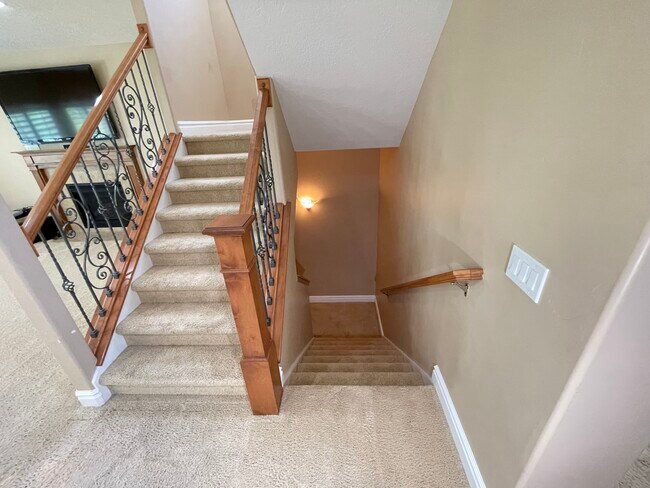 Building Photo - 2936 Sefton Dr