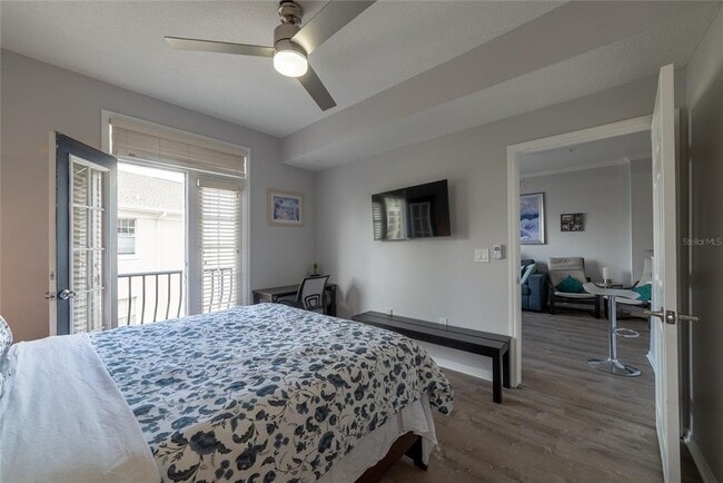 Building Photo - 501 Knights Run Ave