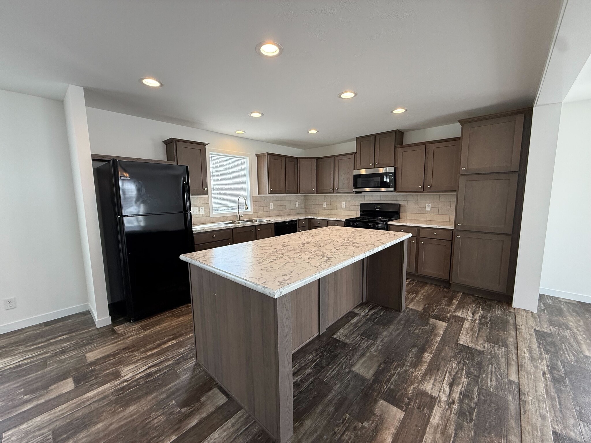 Building Photo - 12491 St Andrew Ct