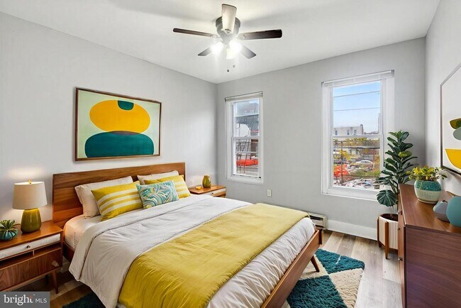 Building Photo - 1825 E Harold St