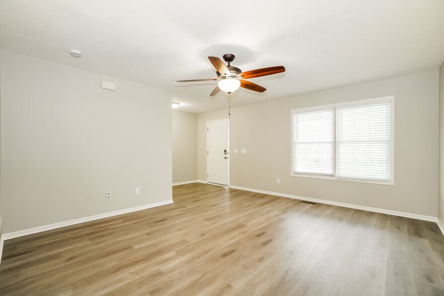 Building Photo - 7140 Calusa Drive