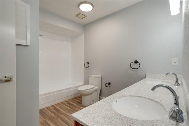Building Photo - 226 Samuel Blvd