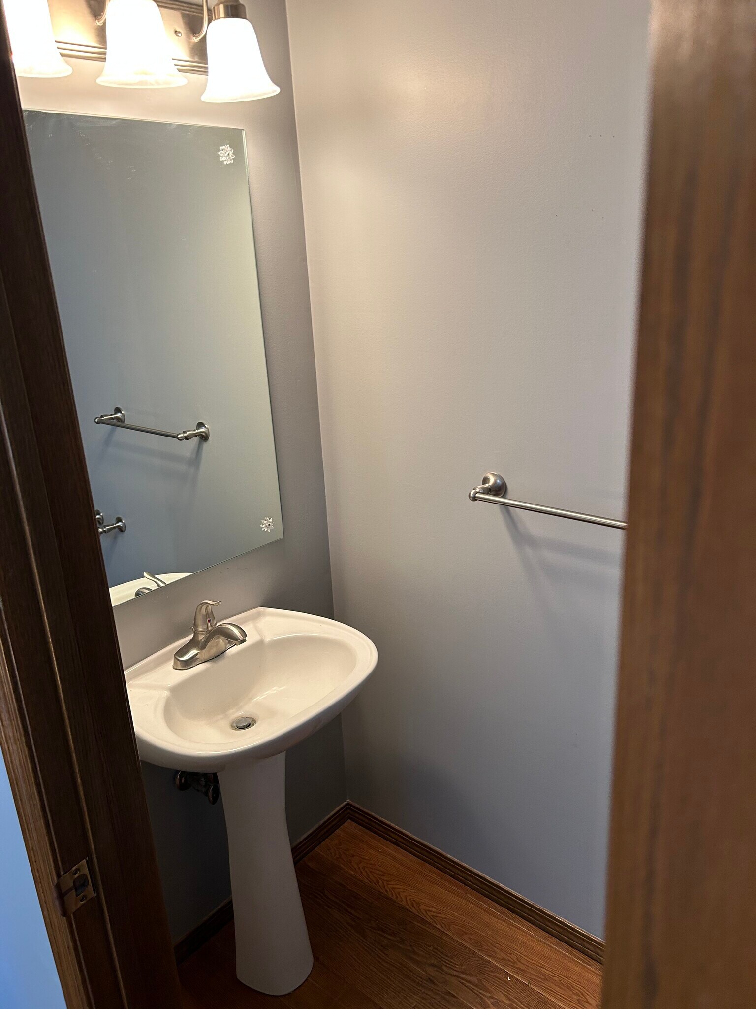 Building Photo - 409 S Madison St