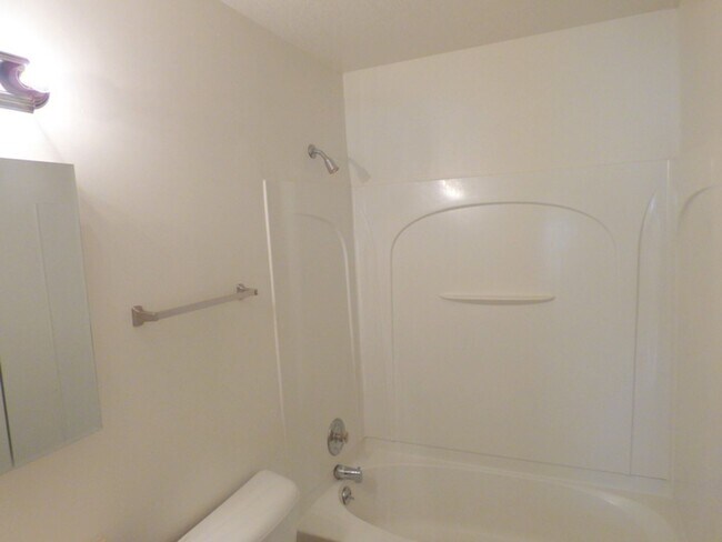 Building Photo - 4601 Holton Ave