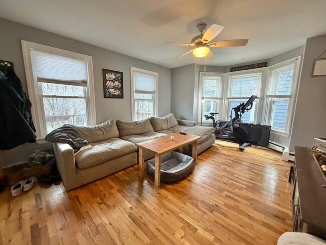 Building Photo - 42 Court St