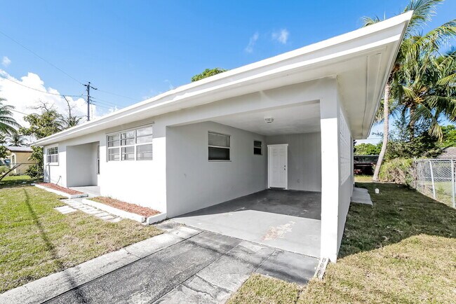 Building Photo - 1181 NW 19th St