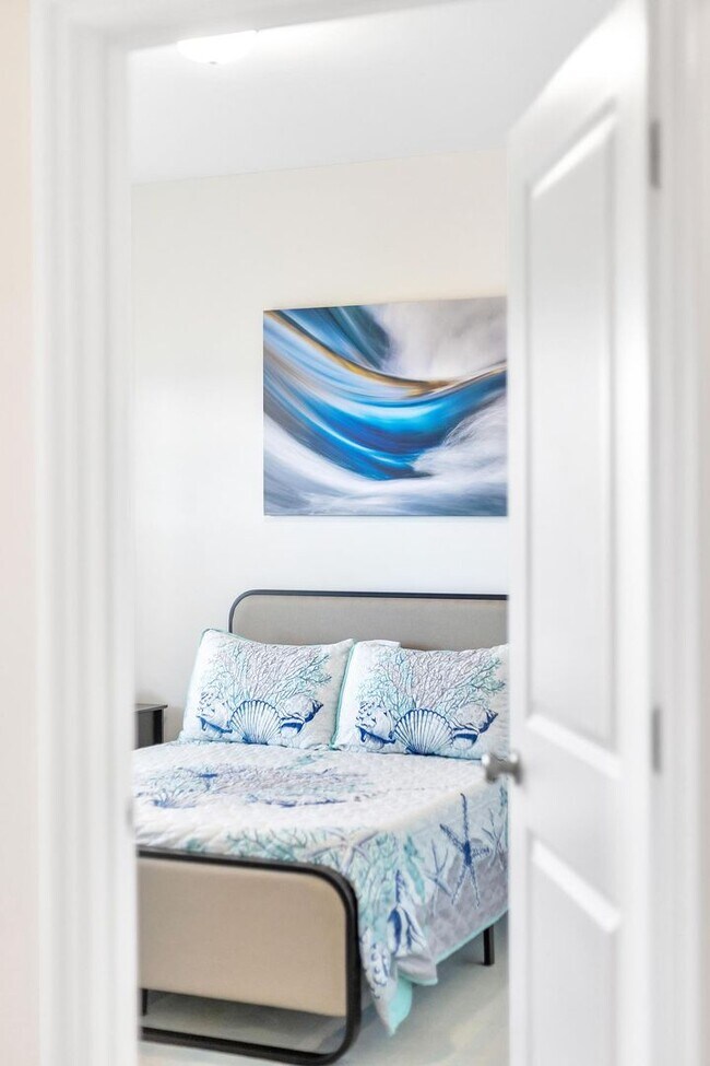 Building Photo - Amazing Rental Coming Soon (Late October-2...