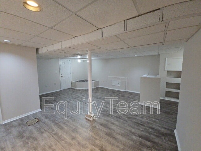 Building Photo - 5462 Joey Terrace