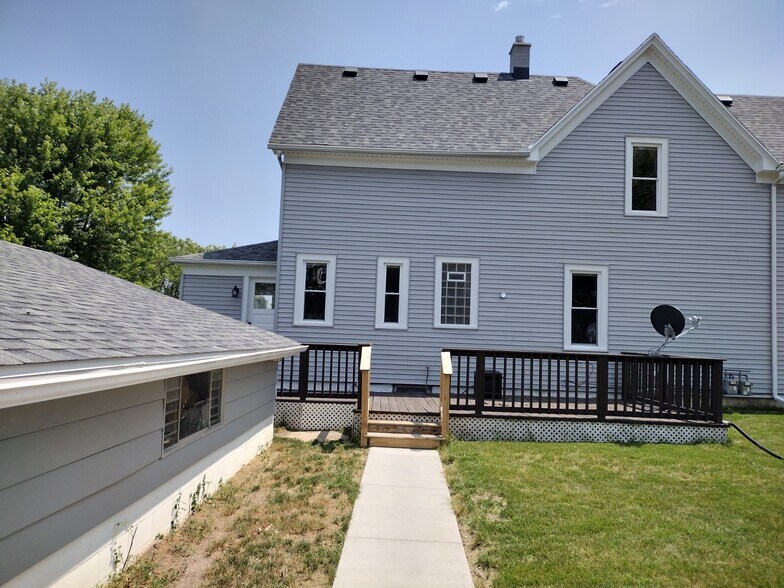 Building Photo - 8240 W Cold Spring Rd