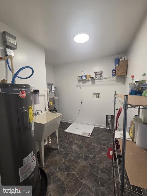 Building Photo - 7189 Tumbleweed Pl