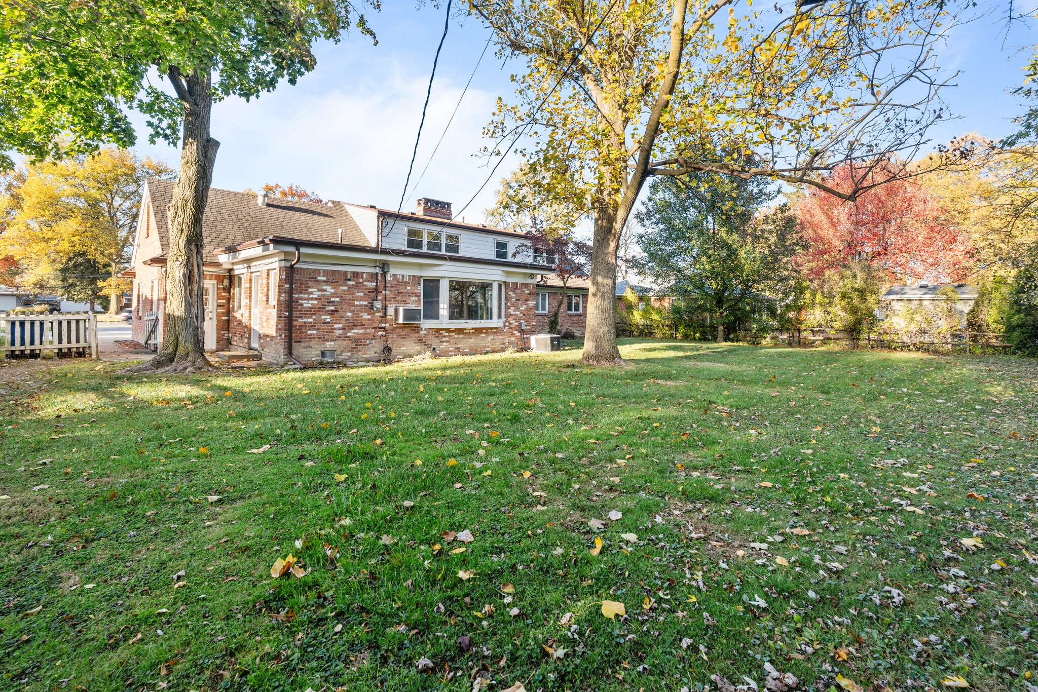 Building Photo - 3735 Heatherdowns Blvd